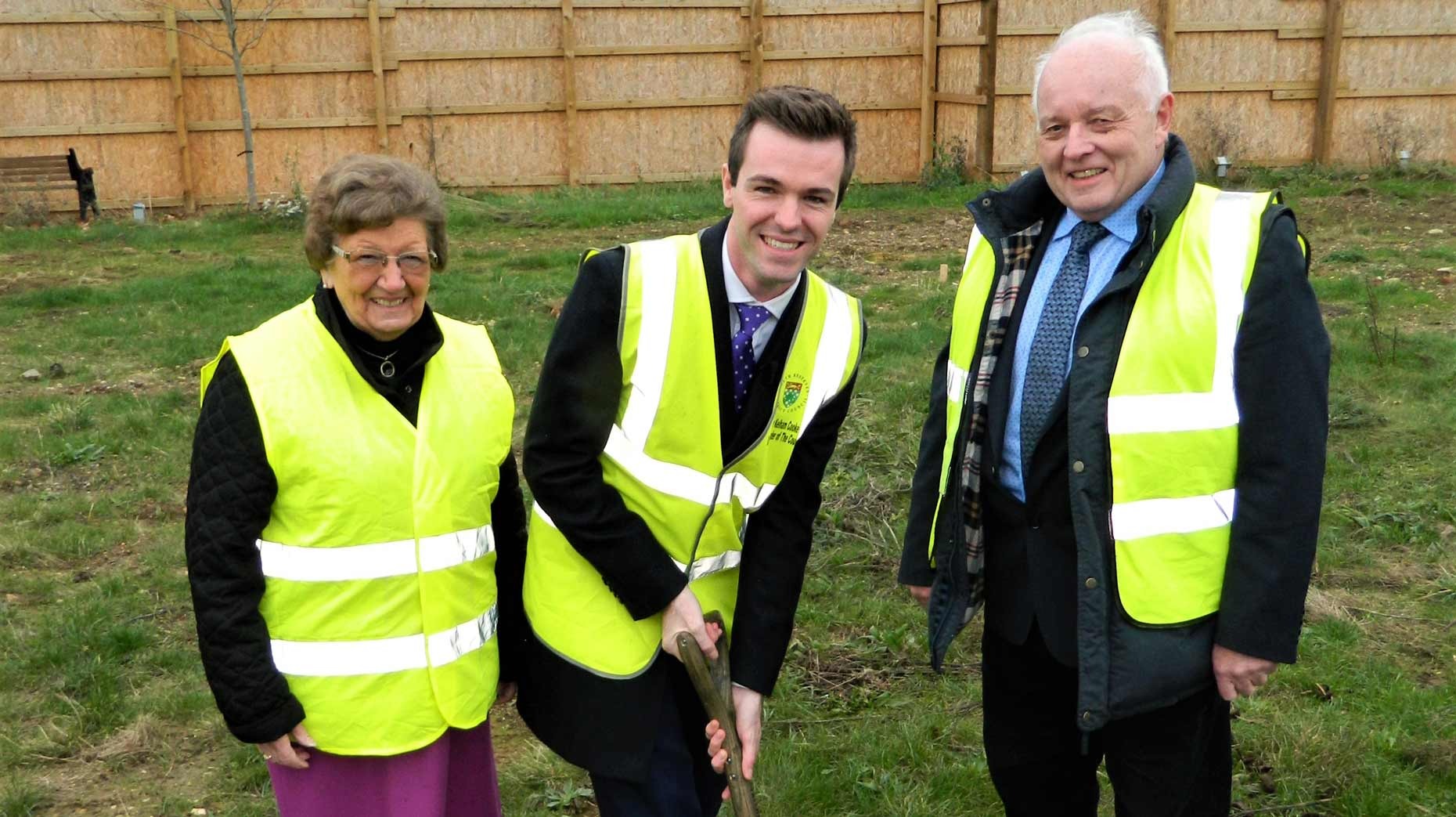 South Kesteven District Council leader fights off leadership challenge